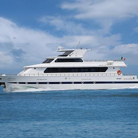 Yacht Sarah Venezia Hotel La Giudecca Exterior photo