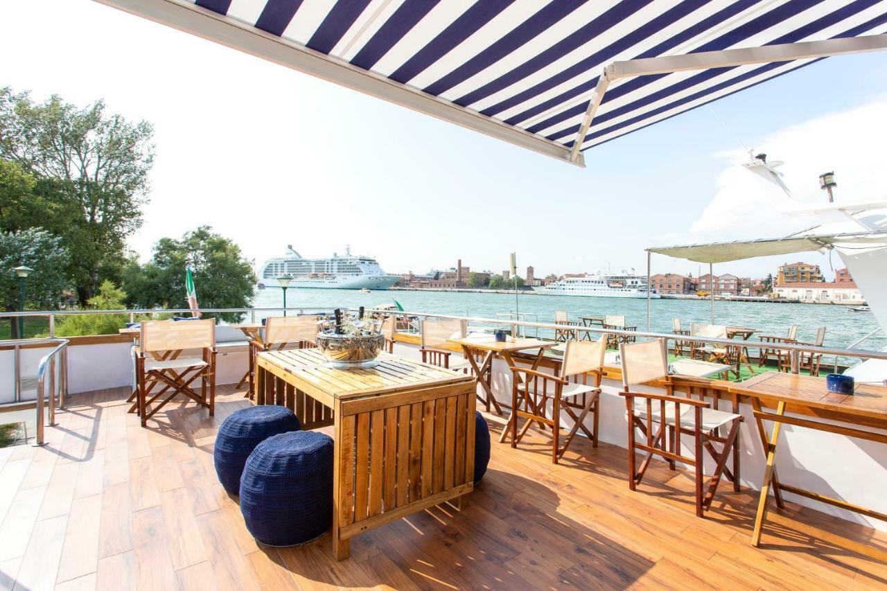 Yacht Sarah Venezia Hotel La Giudecca Exterior photo